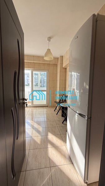 Bulevardul Burebista nr. 1, Piata Alba Iulia, garsoniera.